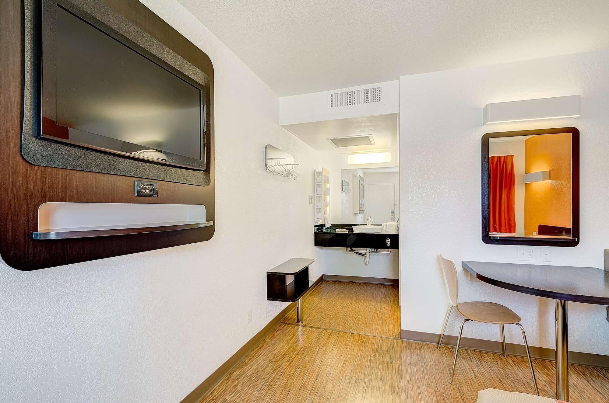 Park Inn By Radisson, Thornton Luaran gambar