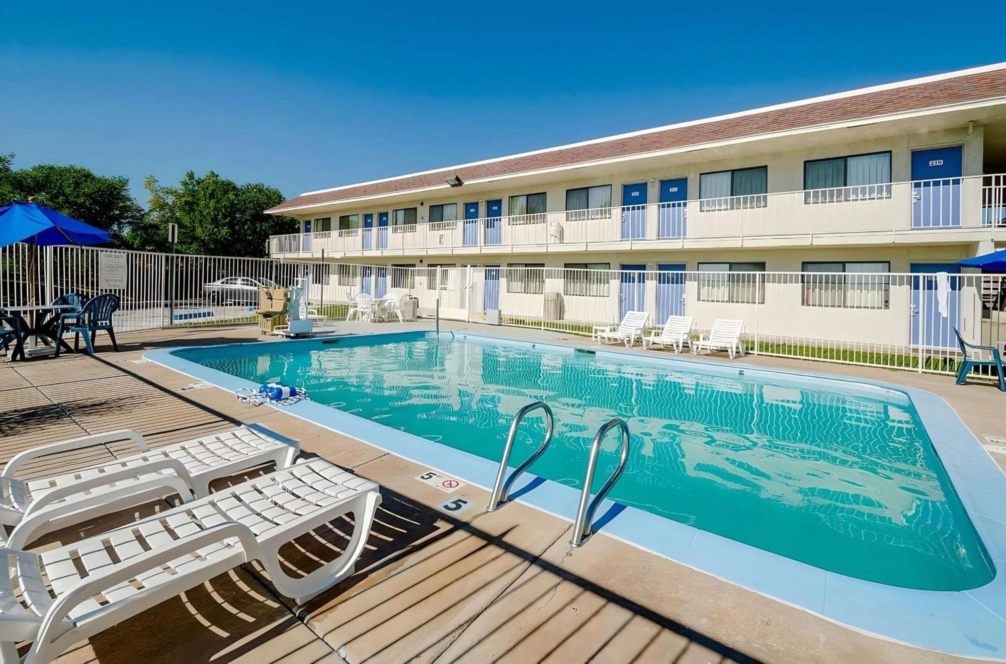 Park Inn By Radisson, Thornton Luaran gambar