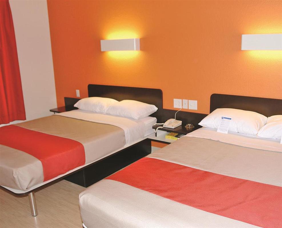 Park Inn By Radisson, Thornton Bilik gambar